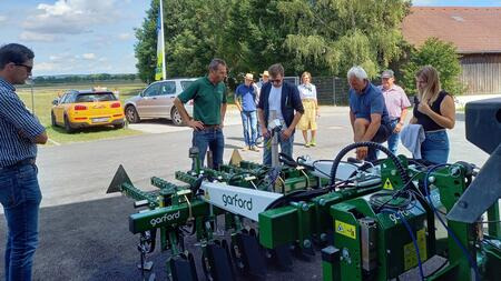 Sojainfotag - Garford Sojahacke